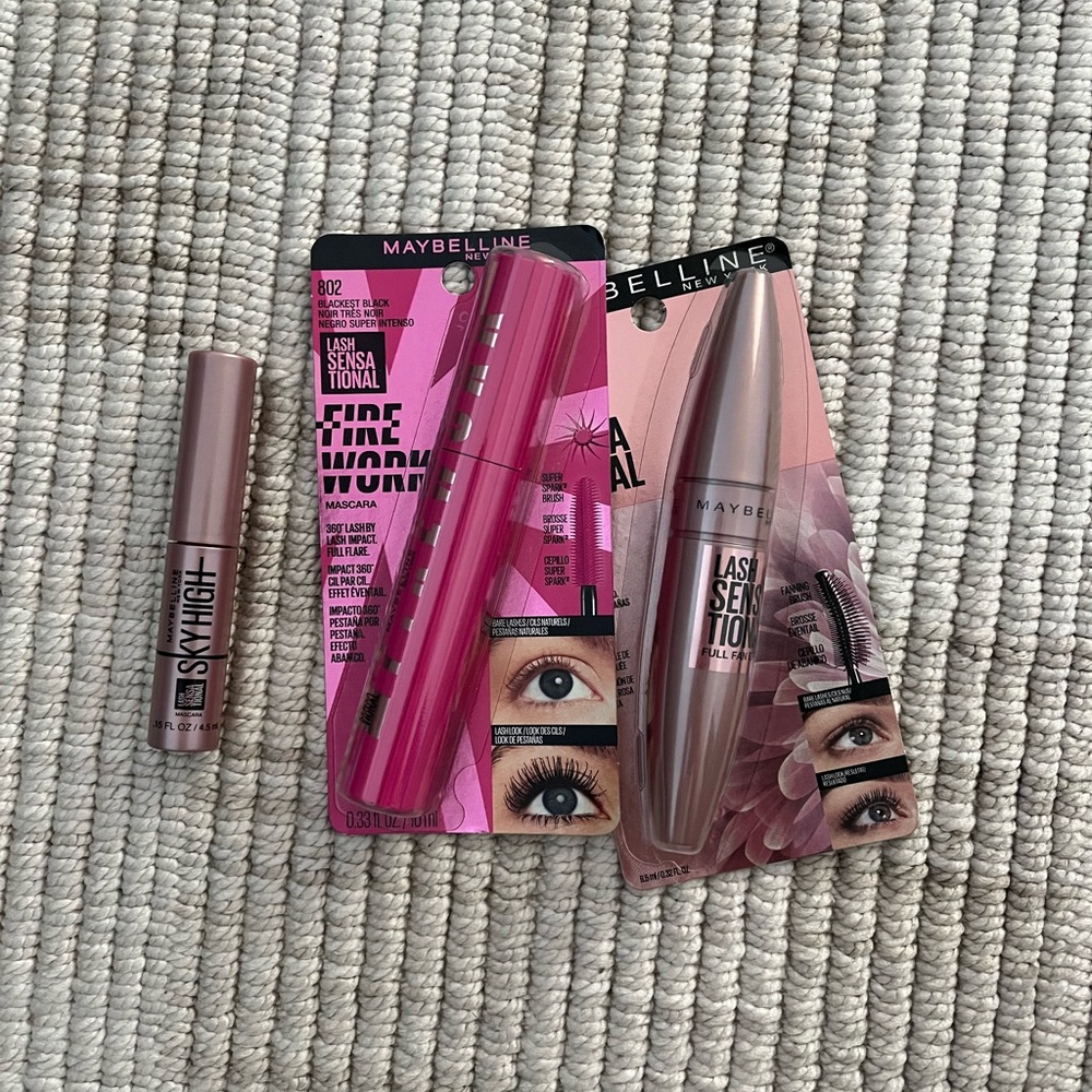 3 Maybelline Lash Sensational Very Black Mascaras
